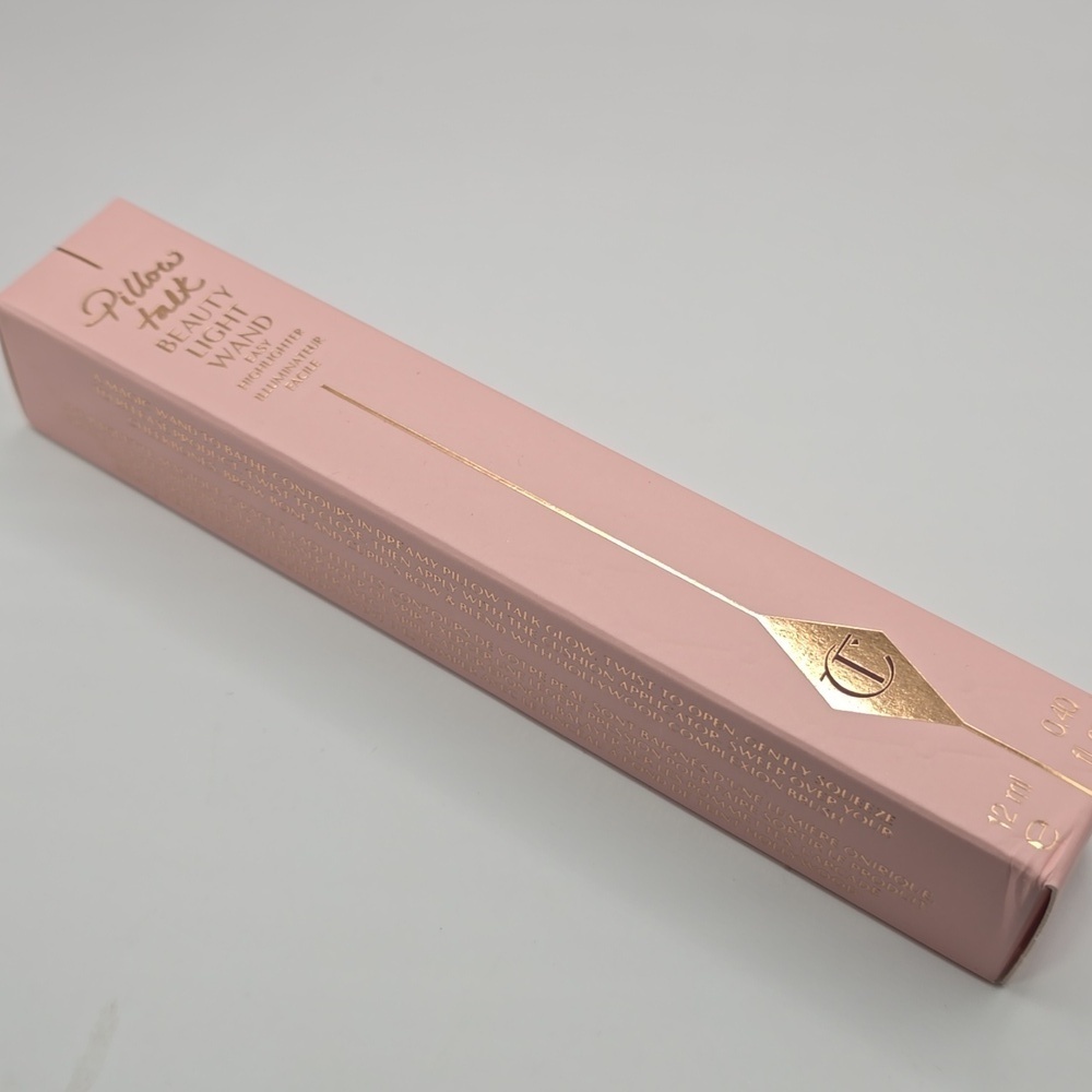 Charlotte Tilbury Beauty Highlighter Wand Pillow Talk Original - Picture 4 of 13